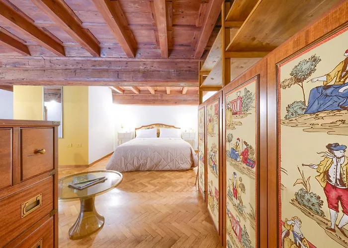 La casa di DANTE ALIGHIERI